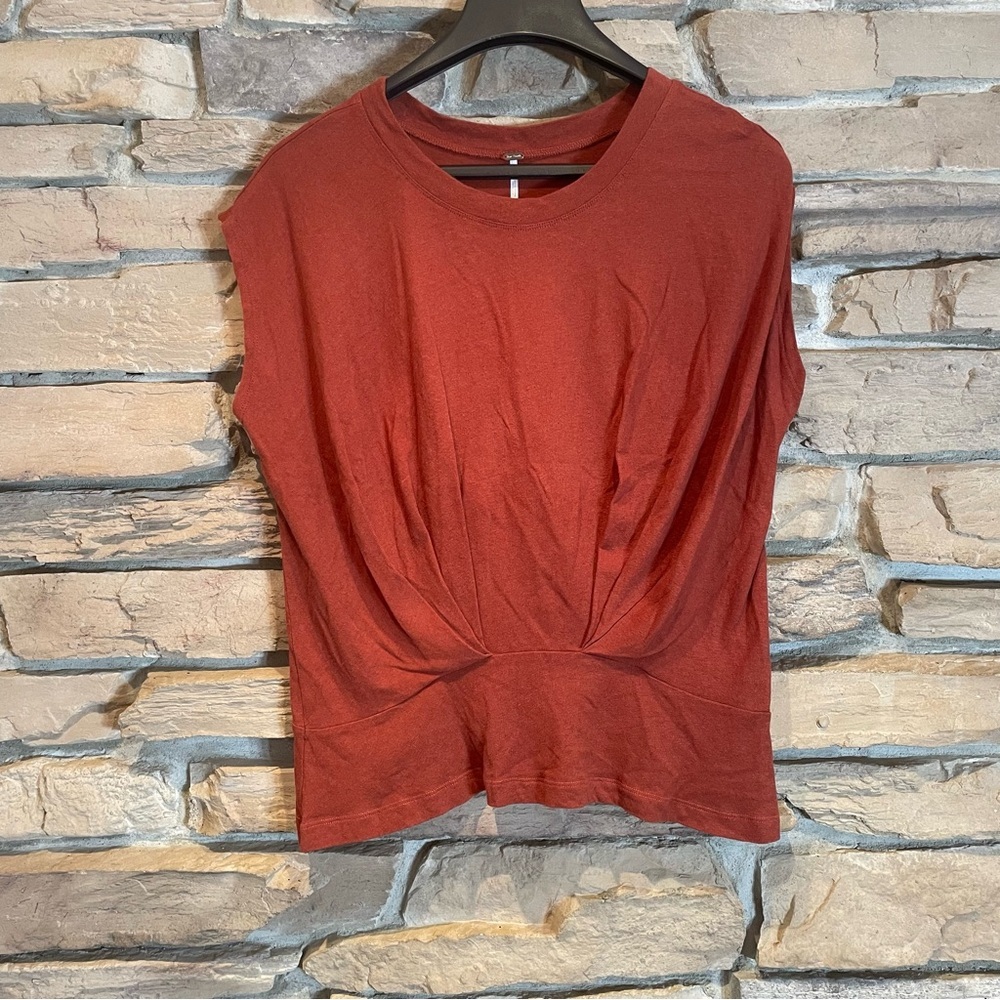 Free People Red/Rust Sleeveless Pleated Top Sz XS